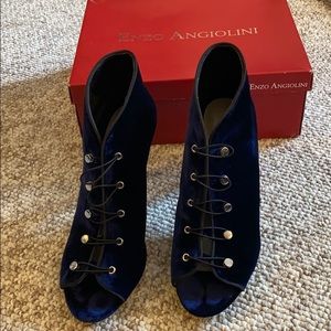 Blue black military Bootie Velvet like material